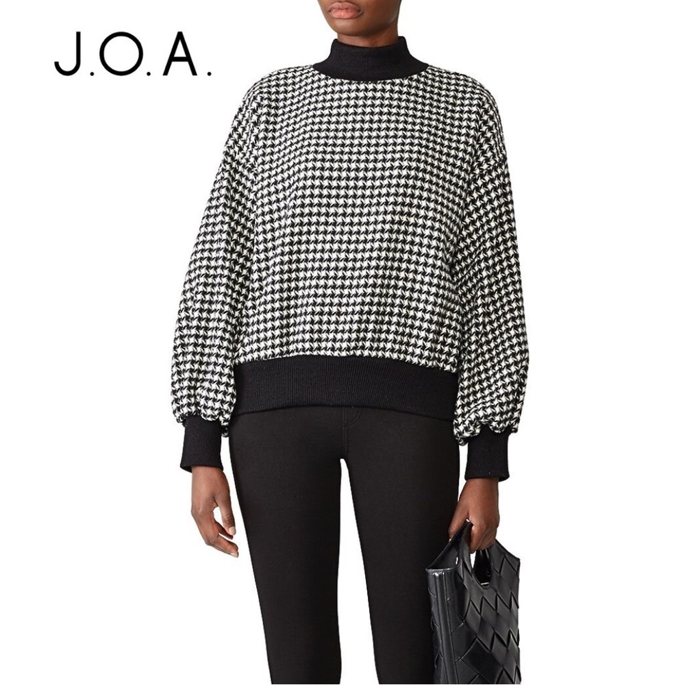 NWOT J.O.A. Houndstooth Wool Blend Sweater